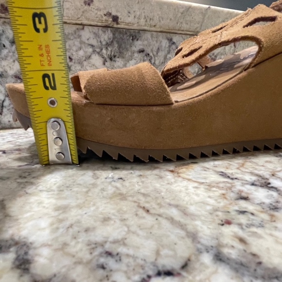 Pedro Garcia Fermina Honeycomb Wedge in Brown, Size 37.5/7.5 US - Picture 8 of 12